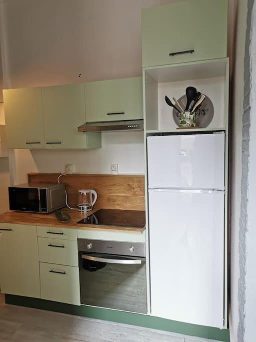 Cozy D'Opale Charmant T1 Bord De Mer Cour Privee Et Clot Wifi 3 Pers Animaux Acceptes Gratuit Apartment Berck Ngoại thất bức ảnh